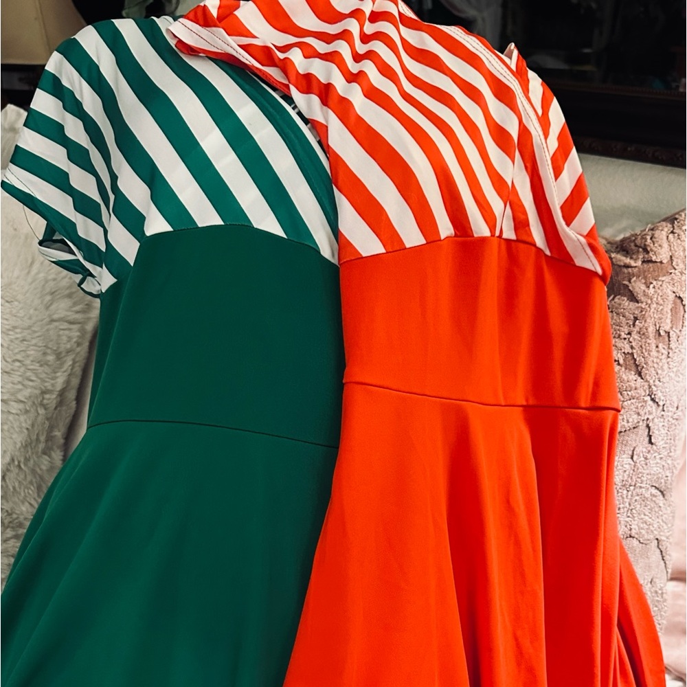 NWTS! ❤️ 💚Your choice of Fit n' Flare Midi Dress, Super Slimming in Size L